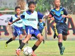 PS-Fajar-vs-Arsenal-FC-di-ajang-Piala-Soeratin-2021.jpg