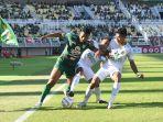 Paulo-Victor-striker-Persebaya-saat-lawan-Persikabo.jpg