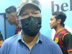 Pelatih-Persela-Lamongan-Fakhri-Husaini-2082022.jpg