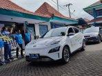 Pelepasan-touring-mobil-listrik-Touring-PLN-E-Mobilty-Day.jpg