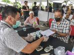 Pemkot-Surabaya-bersama-Yayasan-Mawar-Sharon-Peduli-mengelar-pengobatan-gratis.jpg