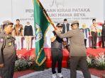 Penjabat-Pj-Gubernur-Jawa-Timur-Adhy-Karyono-memimpin-Apel-Penerimaan.jpg