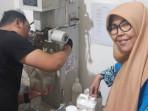 Perjuangan-Wiwik-Dahani-Lulus-S3-ITS-dengan-IPK-395-di-Usia-63-Tahun-Kondisi-Drop-Jelang-Sidang.jpg