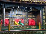 Pertunjukan-wayang-potehi-digelar-di-Klenteng-Hong-Tiek-Hian-Surabaya.jpg