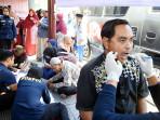 surabaya/Polisi-Mulai-Kumpulkan-Sampel-DNA-Keluarga-Korban-Ambruknya-Bangunan-Ponpes-Al-Khoziny-Sidoarjojpg.jpg