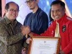Prof-Dr-Nurhasan-M-Kes-dan-Isa-Rachmatarwata.jpg