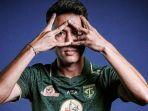 Risky-Dwiyan-Gelandang-Muda-Persebaya-Surabaya-yang.jpg