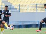 Skuad-Gresik-United-membutuhkan-penyerang-baru-yang-berpengalaman.jpg