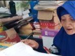 Sosok-Chamimah-Guru-di-Surabaya-Ngajar-Selama-63-Tahun-dengan-Gaji-Rp-300-Ribu-Adik-Try-Sutrisno.jpg