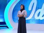 Sosok-Revina-Purnama-Penjual-Kripik-Singkong-asal-Yogyakarta-yang-Lolos-Indonesian-Idol-2025.jpg