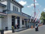 Stasiun-Tulungagung-di-Jalan-Pangeran-Antasari.jpg