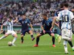 Strriker-Man-City-Julian-Alvarez-sukses-cetak-brace-di-laga-Argentina-vs-Kroasia.jpg