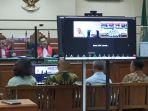 Suasana-persidangan-Eks-Kepala-Bea-dan-Cukai-Yogyakarta-Eko-Darmanto-di-PN-Tipikor-Surabaya.jpg