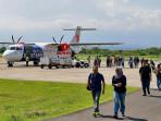 TAMBAH-JADWAL-PENERBANGAN-Pesawat-ATR-72-berkapasitas-72-orang-penu.jpg