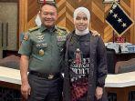 TINGKAH-Kocak-Putri-Ariani-Saat-Tanyakan-Soal-TNI-Ke-Jenderal-Dudung-Endingnya-Bilang-Siap-Salah.jpg