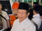 TINJAU-LANGSUNG-Menteri-Agama-RI-Nasaruddin-Umar-saat-ditemui-pas.jpg