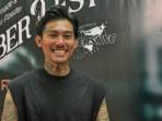 TREN-RAMBUT-PRIA-Barber-Profesional-dari-Surabaya-Arif-Santoso-Sansan.jpg