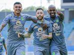 Tiga-Pemain-Asing-Persebaya-Surabaya-Robson-Duarte-Paulo-Henriquw.jpg