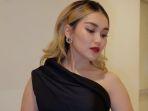 benarkah-ayu-ting-ting-berdamai-dengan-kd-calon-istri-ivan-gunawan-dijadwalkan-bertemu-hatersnya.jpg