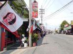 bendera-bergambar-Ganjar-Pranowo-dipasang-di-jalan-menuju-Makam-Bung-Karno-Kota-Blitar.jpg