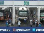 berita-surabaya-terminal-bungurasih-mudik-bus_20160525_092541.jpg