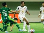 di-Stadion-Maguwoharjo-Sleman-Senin-2992025-malam-Laga-berakhir-1-0-untuk-PSS-Sleman.jpg