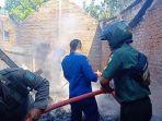 dua-rumah-warga-terbakar-di-Pulung-Ponorogo-2182023.jpg