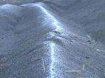 fenomena-embun-upas-di-lautan-pasir-Gunung-Bromo-3152023.jpg