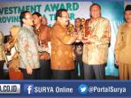 gubernur-dan-pengusahajatim_20151026_225643.jpg