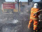 gudang-di-Mojokerto-terbakar-22.jpg