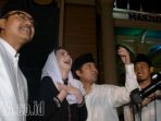 gus-ipul-dan-emil-nonton-gerhana-bulan-bareng_20180131_231206.jpg