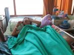 hamil-di-luar-kandungan-mendapat-keringanan-dari-rsud-dr-soewandhi_20150724_235500.jpg