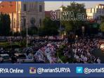 jamaah-salat-ied-di-masjid-agung-kota-malang_20160706_075544.jpg