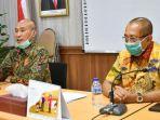 kepala-dinas-pendidikan-jatim-wahid-wahyudi-dan-anggota-dewan-dprd-jatim-armuji.jpg