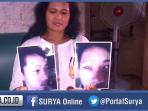 ny-fatimah-menunjukkan-foto-anaknya-pengeroyokan_20151114_173859.jpg