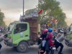 oleh-truk-sampah-lainnya.jpg