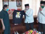 paslon-nomer-1-bhs-taufiqulbar-saat-berkunjung-ke-pabrik-maspion-ii.jpg