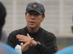 pelatih-timnas-indonesia-shin-tae-yong-dalam-kondisi-tidak-sehat.jpg