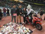 pengundian-kuis-gempita-bonek-di-stadion-gelora-bung-tomo.jpg