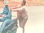 perampasan-motor-di-Bangkalan-viral.jpg