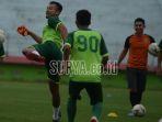 persebaya-latihan-perdana-di-stadion-gelora-delta-sidoarjo-senin-612020.jpg