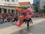 pertunjukan-barongsai-di-Alun-alun-Surabaya-21012023.jpg