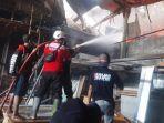 Pemadaman Kebakaran Hebat yang Melahap Pertokoan di Situbondo Jawa Timur Melibatkan 10 Unit Damkar