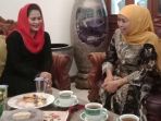 puti-bertemu-khofifah_20180916_214317.jpg