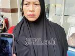 rismiati-42-menunjukan-foto-suaminya-supriyadi-54.jpg