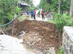 salah-satu-jembatan-rusak-di-Ponorogo.jpg