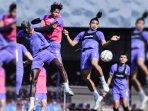 sesi-latihan-tim-bersama-di-Stadion-Brawijaya-Kediri.jpg
