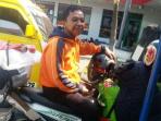 setelah-antre-4-jam-di-spbu-ternyata-bensin-habis-terpaksa-beli-rp-50000-per-liter_20160707_090448.jpg