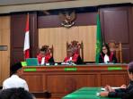 sidang-kasus-pemalsuan-SHM-tanah-di-Gresik-Jatim-13102025.jpg