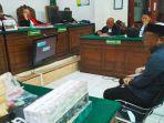 2 Warga Sampang Disidang di PN Surabaya, Kedapatan Bawa 205 Koli Rokok Ilegal, Mengaku Dijebak Bos